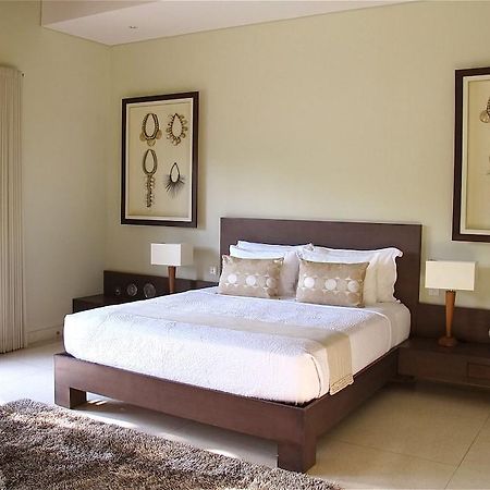 Nyaman Villas Seminyak  Exterior photo